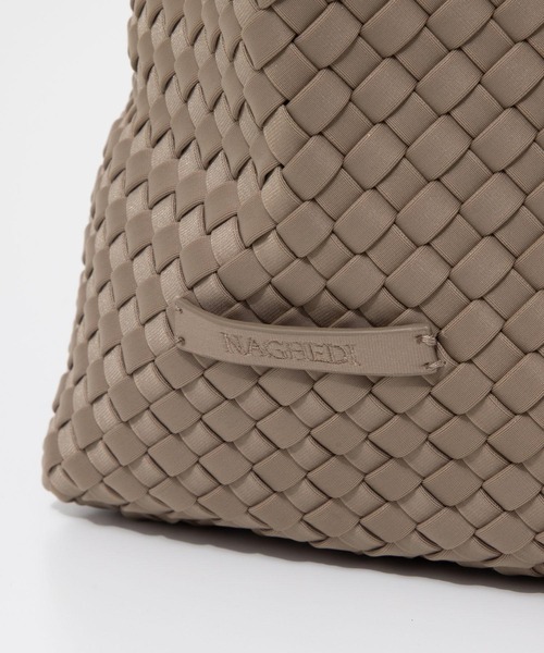 NAGHEDI（ナゲディ）の「NAGHEDI St Barths Medium Tote ナケディ メッシュ ミディアム トートバッグ（トートバッグ・レディース・ベージュ/ダークグレー/ホワイト/グリーン/ブラック/クリーム・FREE）」の17枚目の写真
