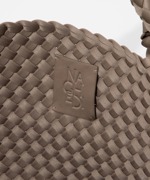 NAGHEDI（ナゲディ）の「NAGHEDI St Barths Medium Tote ナケディ メッシュ ミディアム トートバッグ（トートバッグ・レディース・ベージュ/ダークグレー/ホワイト/グリーン/ブラック/クリーム・FREE）」の18枚目の写真