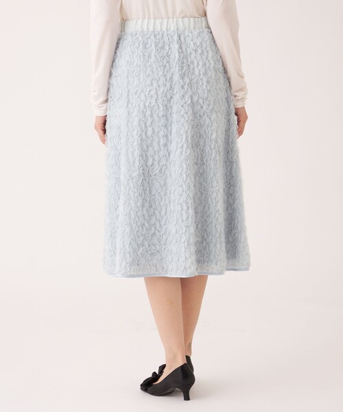 TO BE CHIC(トゥー ビー シック)の「フェザー刺しゅう スカート(スカート・レディース・グレー系その他/ブラック・40/42)」の12枚目の写真