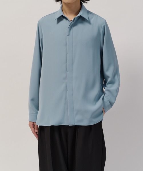 Lui's(ルイス)の「ソフトタッチベーシックシャツ(シャツ/ブラウス・メンズ・ホワイト/ブラック/ネイビー/チャコールグレー/サックスブルー・M/S)」の5枚目の写真