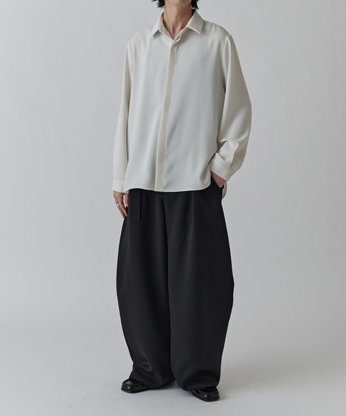 Lui's（ルイス）の「ソフトタッチベーシックシャツ（シャツ/ブラウス・メンズ・ホワイト/ブラック/ネイビー・S/M）」の7枚目の写真