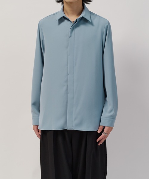 Lui's(ルイス)の「ソフトタッチベーシックシャツ(シャツ/ブラウス・メンズ・ホワイト/ブラック/ネイビー/チャコールグレー/サックスブルー・M/S)」の17枚目の写真