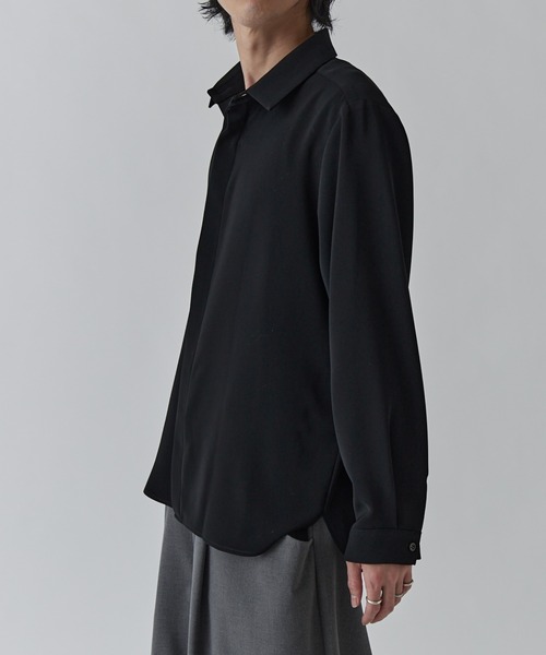 Lui's（ルイス）の「ソフトタッチベーシックシャツ（シャツ/ブラウス・メンズ・ホワイト/ブラック/ネイビー・S/M）」の14枚目の写真