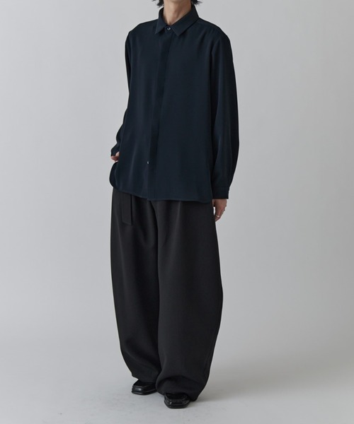 Lui's（ルイス）の「ソフトタッチベーシックシャツ（シャツ/ブラウス・メンズ・ホワイト/ブラック/ネイビー・M/S）」の12枚目の写真