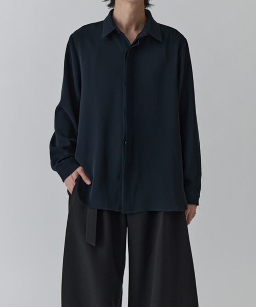 Lui's（ルイス）の「ソフトタッチベーシックシャツ（シャツ/ブラウス・メンズ・ホワイト/ブラック/ネイビー・M/S）」の7枚目の写真