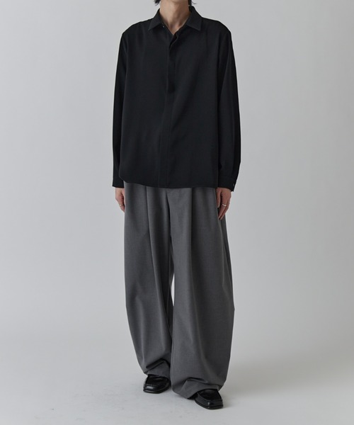 Lui's（ルイス）の「ソフトタッチベーシックシャツ（シャツ/ブラウス・メンズ・ホワイト/ブラック/ネイビー・M/S）」の15枚目の写真