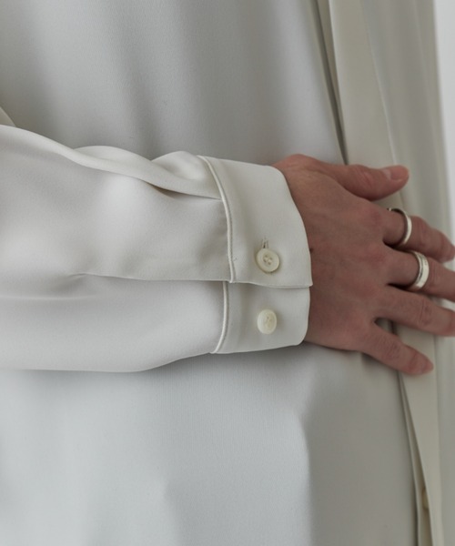 Lui's（ルイス）の「ソフトタッチベーシックシャツ（シャツ/ブラウス・メンズ・ホワイト/ブラック/ネイビー・M/S）」の21枚目の写真