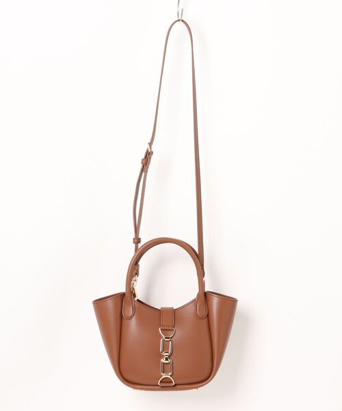 CHARLES & KEITH（チャールズ & キース）の「Agatha アガサ チェーンアクセントバケットバッグ（トートバッグ・レディース・ブラック/チョコ/クリーム・S）」の8枚目の写真
