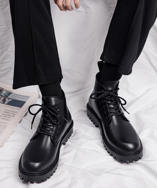 WESTBOY(ウエストボーイ)の「厚底 3.5cm ミリタリー レースアップ アンクルブーツ WO25W17SH01(ブーツ・メンズ・ブラック・41/42/43/44)」の2枚目の写真
