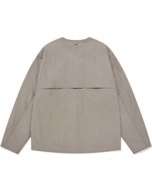 COVERNAT（カバーナット）の「ナイロンカーディガンジャケットベージュ（ナイロンジャケット・レディース・その他・L/XL/M/S/XS）」の2枚目の写真