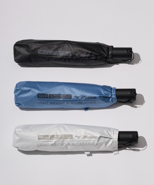 MIZUNO(ミズノ )の「【WEB限定】遮光100% 遮熱 晴雨兼用 折りたたみ日傘 自動開閉 軽量 ビッグロゴ(折りたたみ傘・レディース・ホワイト/ブラック/ブルー・FREE)」の4枚目の写真