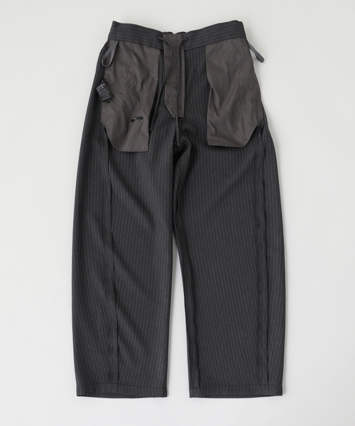 EDIFICE（エディフィス）の「ストライプ 3D フィット トラウザー（その他パンツ・メンズ・チャコールグレー/ブラック・MEDIUM/SMALL/LARGE）」の8枚目の写真