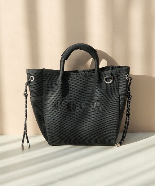 coen（コーエン）の「coen（コーエン）ロゴ刺繍 メッシュパフ2wayトートバッグ（Mサイズ）（ショルダーバッグ・レディース・ベージュ/ダークグレー/オフホワイト/ライトグレー/ブラック・FREE）」の2枚目の写真
