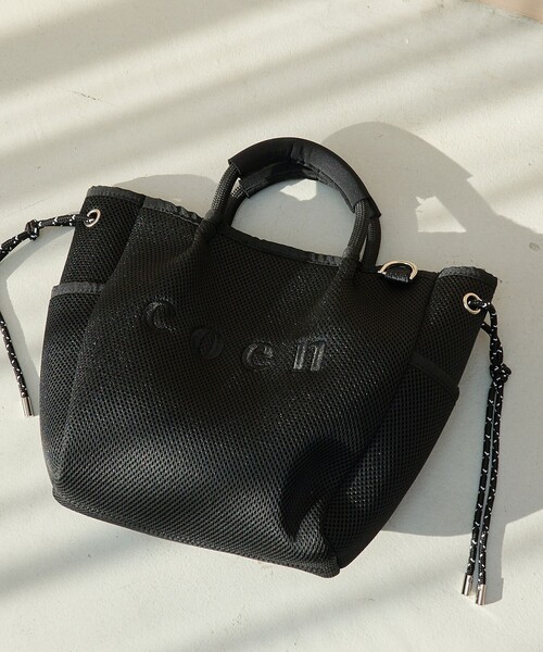 coen（コーエン）の「coen（コーエン）ロゴ刺繍 メッシュパフ2wayトートバッグ（Mサイズ）（ショルダーバッグ・レディース・ベージュ/ダークグレー/オフホワイト/ライトグレー/ブラック・FREE）」の9枚目の写真