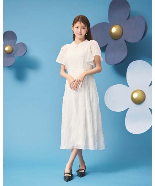 CELFORD（セルフォード）の「フラワーエンブロイダリーワンピース