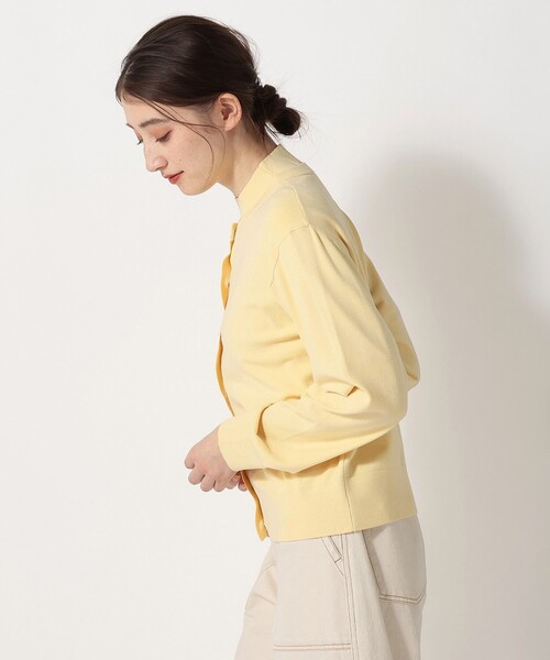 Afternoon Tea(アフタヌーンティー)の「トリプルケアベーシックカーディガン(カーディガン/ボレロ・レディース・イエロー/ライトグレー/グリーン/ブルー/ネイビー/パープル・MEDIUM/LARGE)」の8枚目の写真