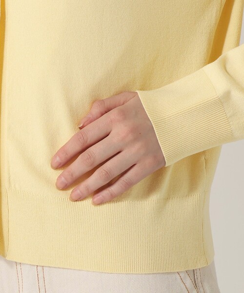 Afternoon Tea(アフタヌーンティー)の「トリプルケアベーシックカーディガン(カーディガン/ボレロ・レディース・イエロー/ライトグレー/グリーン/ブルー/ネイビー/パープル・MEDIUM/LARGE)」の10枚目の写真