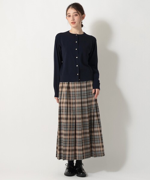 Afternoon Tea(アフタヌーンティー)の「トリプルケアベーシックカーディガン(カーディガン/ボレロ・レディース・イエロー/ライトグレー/グリーン/ブルー/ネイビー/パープル・MEDIUM/LARGE)」の20枚目の写真