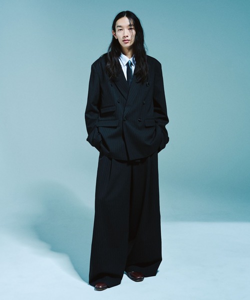 Camphor wood（カンファーウッド）の「1TUCK WIDE BAGGY STRIPE SLACKS / ワンタックワイドバギーストライプスラックス【セットアップ可能】（スラックス・メンズ・グレー/ブラック・SMALL/MEDIUM/LARGE）」の3枚目の写真