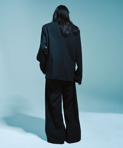 Camphor wood（カンファーウッド）の「1TUCK WIDE BAGGY STRIPE SLACKS / ワンタックワイドバギーストライプスラックス【セットアップ可能】（スラックス・メンズ・グレー/ブラック・SMALL/MEDIUM/LARGE）」の6枚目の写真