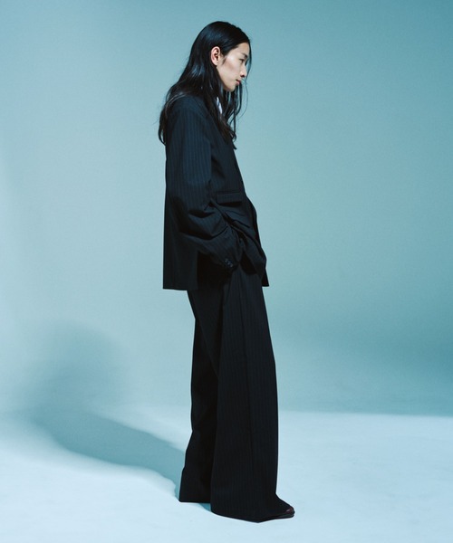 Camphor wood（カンファーウッド）の「1TUCK WIDE BAGGY STRIPE SLACKS / ワンタックワイドバギーストライプスラックス【セットアップ可能】（スラックス・メンズ・グレー/ブラック・SMALL/MEDIUM/LARGE）」の7枚目の写真