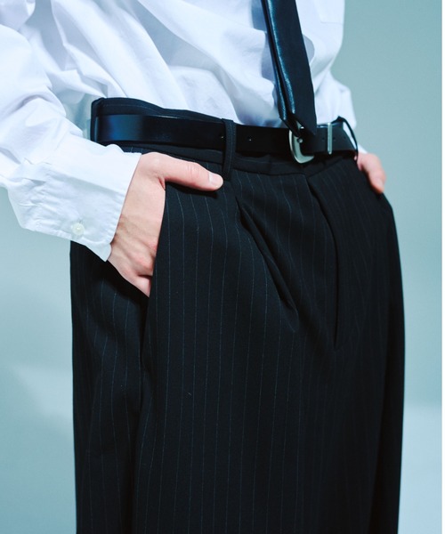 Camphor wood（カンファーウッド）の「1TUCK WIDE BAGGY STRIPE SLACKS / ワンタックワイドバギーストライプスラックス【セットアップ可能】（スラックス・メンズ・グレー/ブラック・SMALL/MEDIUM/LARGE）」の11枚目の写真