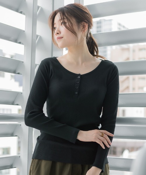 aity(アイティ)の「M-4L ランダムリブ ヘンリーネックカットソー 夏服(Tシャツ/カットソー・レディース・ブラック/杢グレー/ホワイト・LL/L/M/4L/3L)」の19枚目の写真