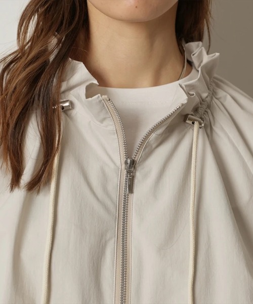 CADUNE（カデュネ）の「フレアカラーブルゾン（その他アウター・レディース・グレイッシュベージュ・38/36）」の8枚目の写真