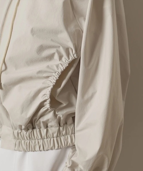 CADUNE（カデュネ）の「フレアカラーブルゾン（その他アウター・レディース・グレイッシュベージュ・38/36）」の9枚目の写真