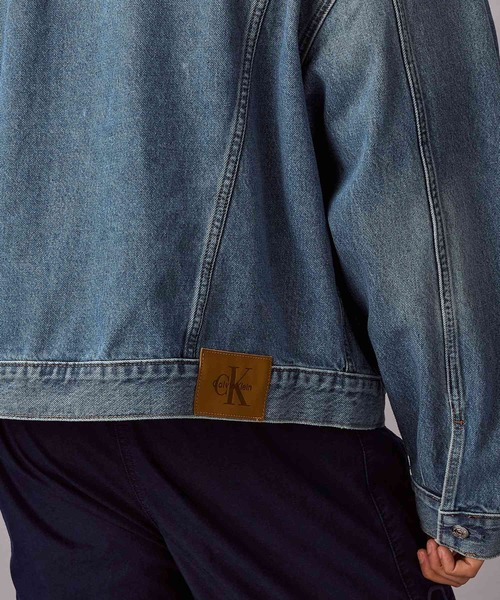Calvin Klein(カルバン・クライン)の「コントラストカラートラッカージャケット(デニムジャケット・メンズ・ブルー・XL/S/M/L)」の5枚目の写真