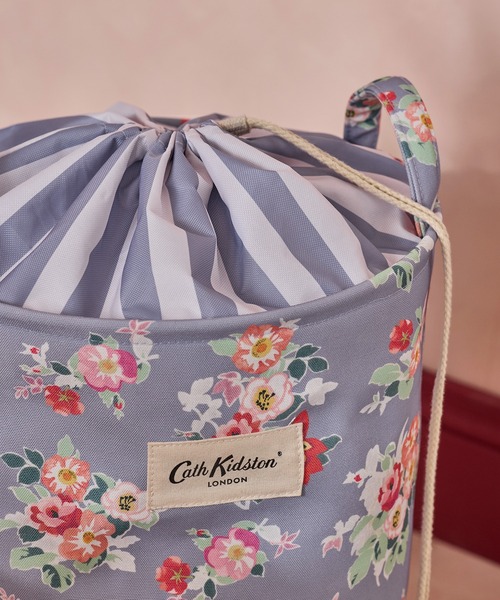 Cath Kidston(キャスキッドソン)の「ランドリーバッグ Archive Floral(ランドリーグッズ・レディース・パープル・FREE)」の2枚目の写真