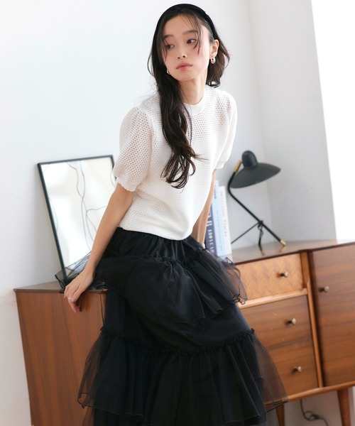 RUIRUE BOUTIQUE(ルイルエブティック)の「洗える/ストレッチ | クロシェ風 パフ ニット | トップス・ニットトップス・サマーニット・シアートップス・かぎ針編み風ニット・メッシュトップス・プルオーバー・Tシャツ(ニット/セーター・レディース・ブラック/ネイビー/ライトベージュ/ホワイト/ブルー・L/M)」の16枚目の写真