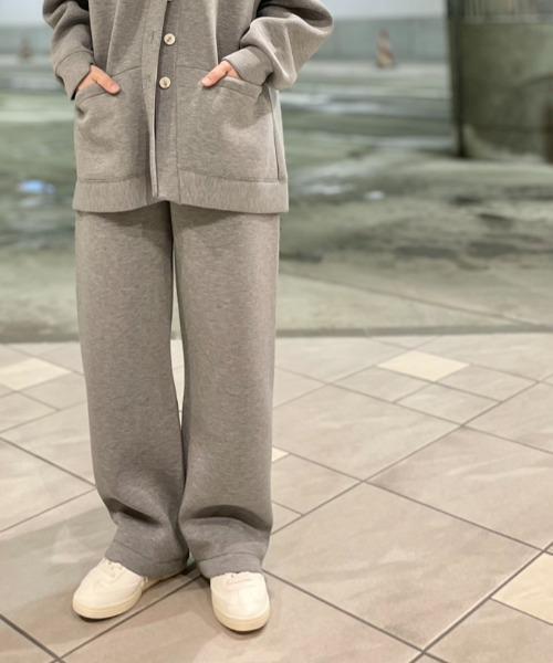 YENN(イエン)の「YENN(イエン)SPONDISH TUCK PANTS(その他パンツ・レディース・ブラック/グレー・36)」の1枚目の写真
