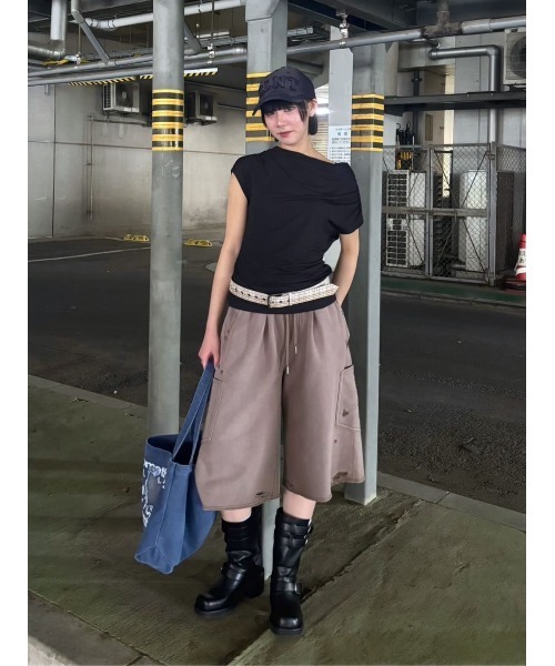SLY(スライ)の「SW TUCK HALF PT スウェットタックハーフパンツ 春服(スウェットパンツ・レディース・ブラウン・FREE)」の9枚目の写真