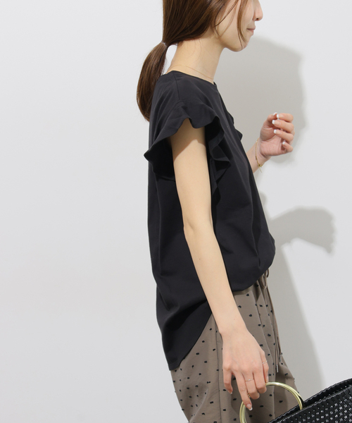 JOURNAL STANDARD relume(ジャーナルスタンダード レリューム)の「《WEB限定追加》フリルスリーブTシャツ(Tシャツ/カットソー・レディース・ホワイト/ブラック・FREE)」の8枚目の写真