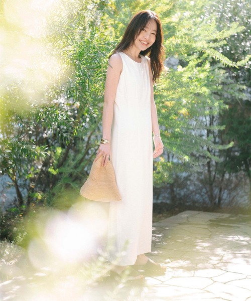 UR'S(ユアーズ)の「ウエストシェイプノースリーブワンピース(ワンピース・レディース・ホワイト/スミクロ・L/M/S)」の9枚目の写真