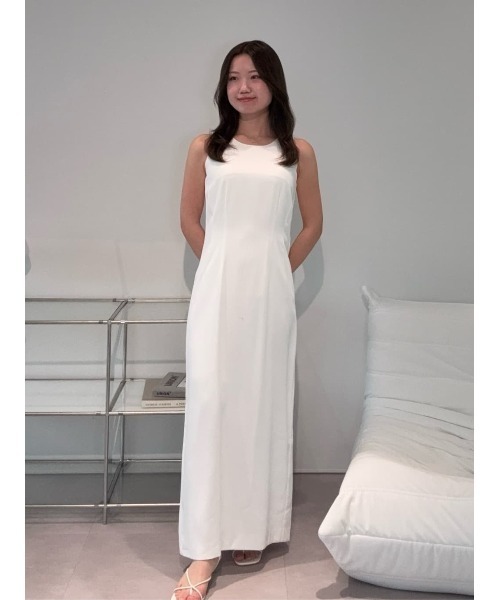 UR'S(ユアーズ)の「ウエストシェイプノースリーブワンピース(ワンピース・レディース・ホワイト/スミクロ・L/M/S)」の22枚目の写真