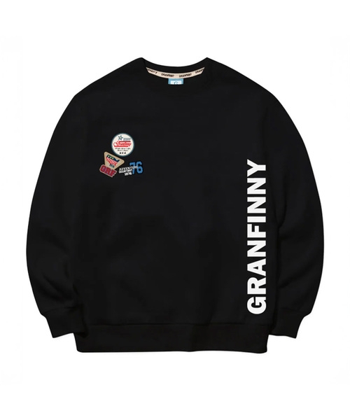 GRANFINNY(グランフィニ)の「スリーワッペン スウェットシャツ GFMT132(Tシャツ/カットソー・レディース・ホワイト/ブラック・XX-LARGE/X-LARGE/MEDIUM/LARGE)」の1枚目の写真