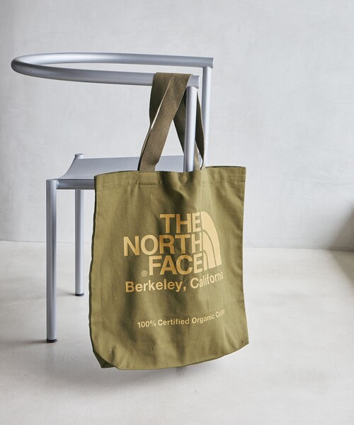 THE NORTH FACE(ザノースフェイス)の「【WEB限定】<THE NORTH FACE>オーガニック コットン トートバッグ(トートバッグ・メンズ・ナチュラル/ブラック/オリーブ・FREE)」の3枚目の写真