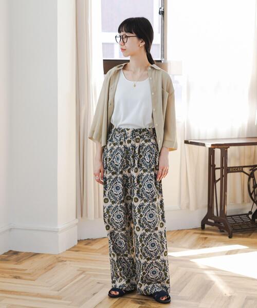 URBAN RESEARCH DOORS(アーバンリサーチドアーズ)の「アソートプリントイージーパンツ(その他パンツ・レディース・ベージュ/グリーン/ナチュラル・FREE)」の19枚目の写真