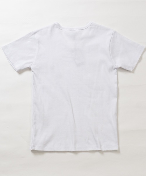 JOHN'S CLOSET(ジョンズクローゼット)の「【13】ワンポイントクロス ジャストフィットVネックTシャツ(Tシャツ/カットソー・メンズ・ホワイト/ブラック・SMALL/LARGE/MEDIUM)」の7枚目の写真