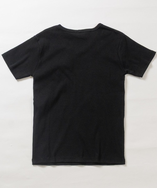 JOHN'S CLOSET(ジョンズクローゼット)の「【13】ワンポイントクロス ジャストフィットVネックTシャツ(Tシャツ/カットソー・メンズ・ホワイト/ブラック・SMALL/LARGE/MEDIUM)」の8枚目の写真