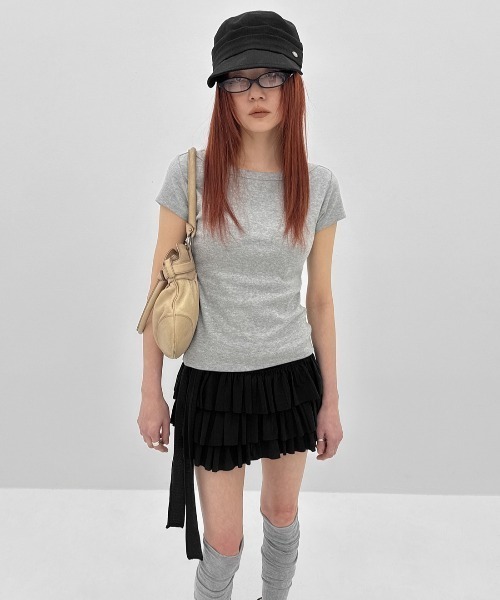 BLACKUP（ブラックアップ）の「[MADE] アットボートネック半袖Tシャツ（Tシャツ/カットソー・レディース・ブラック/ホワイト/グレー・FREE）」の8枚目の写真