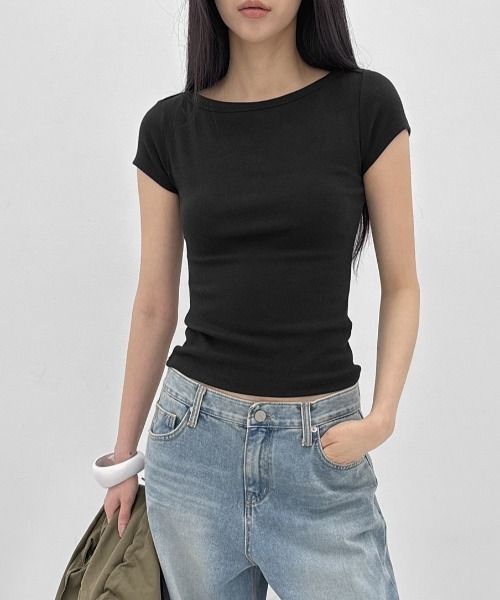 BLACKUP（ブラックアップ）の「[MADE] アットボートネック半袖Tシャツ（Tシャツ/カットソー・レディース・ブラック/ホワイト/グレー・FREE）」の5枚目の写真