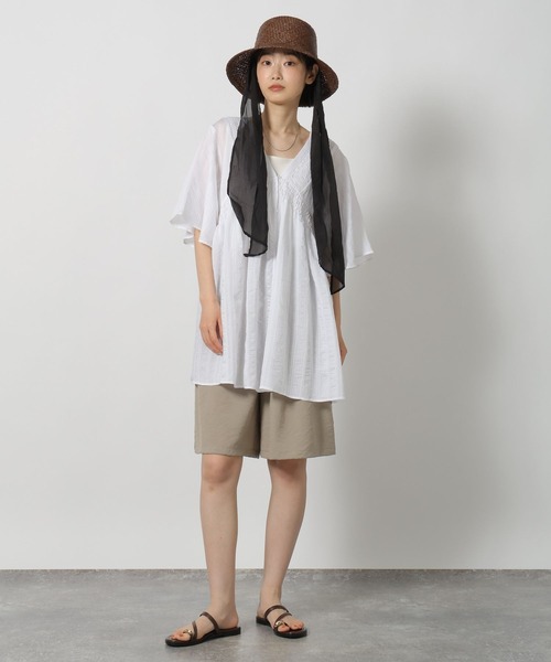 LAKOLE（ラコレ）の「2WAYシャーリングチュニック / 667924（その他トップス・レディース・ブルー/ホワイト/ブラック・FREE）」の4枚目の写真