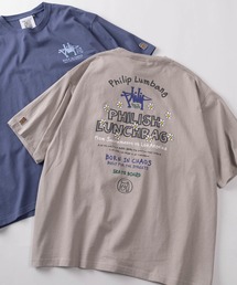 Philip Lumbang（フィリップランバン）の「【75】【Philip Lumbang フィリップ・ランバン】 リラックスフィット  グラフィックデザイン バックプリント クルーネックTシャツ ユニセックス（Tシャツ/カットソー）」