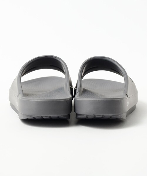 BEAMS HEART(ビームスハート)の「OOFOS / OOahh (26〜28cm)(サンダル・メンズ・チャコールグレー/ブラック・28.0cm/27.0cm/26.0cm)」の9枚目の写真
