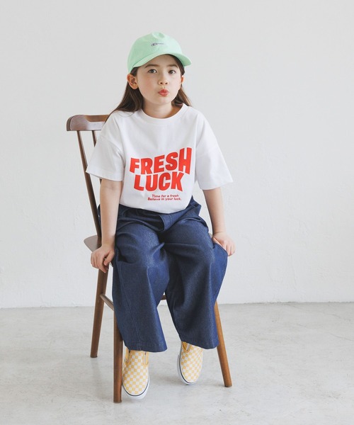 BAYFLOW（ベイフロー）の「[POPなカラー展開♪]アソートCITYライクT(KIDS)（Tシャツ/カットソー・キッズ・レッド/ホワイト/チャコール/イエロー・150cm/120cm/110cm/140cm/130cm）」の6枚目の写真