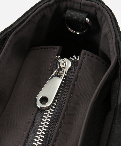 cache cache(カシュ カシュ)の「cachecache /カシュカシュ シュリンクフナガタ2WAYトート(トートバッグ・レディース・ベージュ/ブラック・FREE)」の18枚目の写真