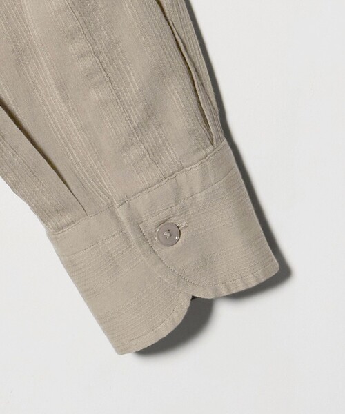 UNITED ARROWS(ユナイテッドアローズ)の「コードストライプ プルオーバー シャツ(シャツ/ブラウス・メンズ・ブラック/ベージュ・M/L/XL/S)」の8枚目の写真
